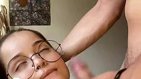 Nikmat blowjob dalam dengan girlfriend