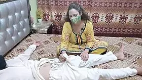 Why Does This Pakistani Girl Meet Her Friend After His Accident, Get Naked, and Let Him Thrust in Hindi Audio?