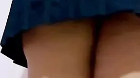 Mexická školačka, strkám jí koště do prdele mé oblíbené neteři a končíme to jebáním jako psi, skutečné ne falešné domácí.