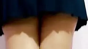 Morra Mexicana de Escuela �le Meto un Palo de Escoba por el Culo a Mi Sobri Favorita y Terminamos Cogiendo Como Perros Real No Fake Casero