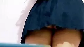 Morra Mexicana de Escuela �le Meto un Palo de Escoba por el Culo a Mi Sobri Favorita y Terminamos Cogiendo Como Perros Real No Fake Casero