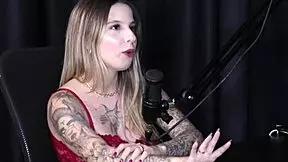 ruiva shows huge tits after interview