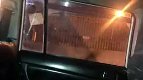 madre soltera me chupa la pinga en el taxi paseando por lima