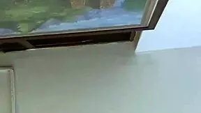 terrible orgasm from the petite 18+ in web chat, what a mess