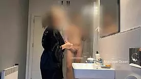 I caught my husband jerking off to my stepmom in the bathroom and joined them! 😏