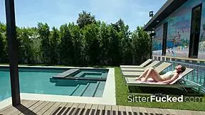 babysitter caught breaking in 😏