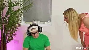 Hey, you think this British milf can handle that hardcore cowgirl ride and doggystyle pounding from AgedLove?