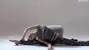 russian hot hairy gymnast rita mochalkina