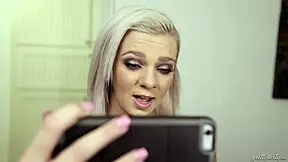 Ujel sem svojega fanta pri varanju z Ashley Adams na spletni kameri