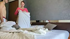I fucked the red-haired cleaning lady from the hotel and cum in her mouth