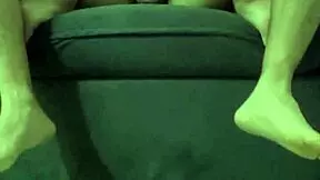 Essa Novinha Adora Sentar Gostoso Na Rola Mostrando Bucetinha