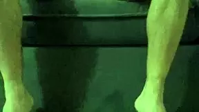 Essa Novinha Adora Sentar Gostoso Na Rola Mostrando Bucetinha