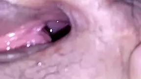 Come fuck this horny neighbor girl's wet pussy now!