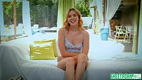 Sophia Sterling Shines With Hardcore Pussy Licking!