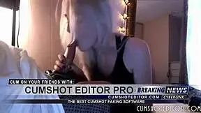 Hot teen 18+ girlfriend deepthroats her friend's cock on webcam 😏🍆