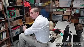 Teen attempts dorm theft first time 😱