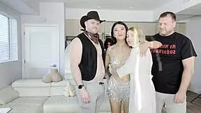 Petite Asian beauty receives facial waxing