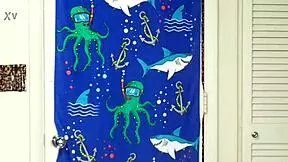 petite 18yo babe meets maxxx loadz & they have a kissing session passion porn sexy kissing