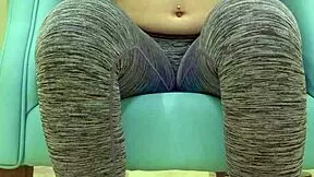 Teen babe contrasts workout tease on sugar daddy in tight leggings