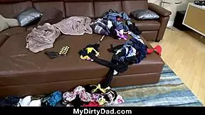 Stepdad hides kinky secret from Gabriella Lopez in amateur big ass scene