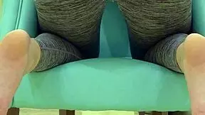 Teen babe contrasts workout tease on sugar daddy in tight leggings