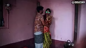 It was that time when pati ke chhote bhai impressed his nai nawalee bhabhi and enjoyed fucking her while bhaiya was away from home