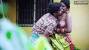 It was that time when pati ke chhote bhai impressed his nai nawalee bhabhi and enjoyed fucking her while bhaiya was away from home