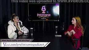 Bugün Açık İlişki Tercih Eder ve Adamlarla Hiç Kıç Vermediği İçin Heyecanı ve Fetişi Kaybetti - Jhocy Sheer Red, Denemek İster Misin?