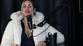 hoje prefere um relacionamento aberto e com homens nunca deu o cu por perder o tesao e o fetiche - jhocy sheer red, wanna try?