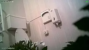 European Teen Flashes on Webcam in High Definition