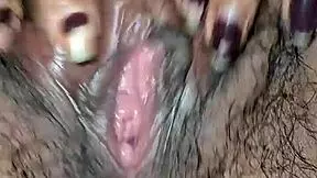 Desi Close-Up Hairy Pussy Masturbation With Wet Moaning