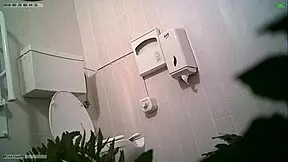 European Teen Flashes on Webcam in High Definition