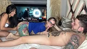 i make two horny latinas suck my cock together