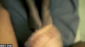 ebony girl gets cum on nylon feet after footjob