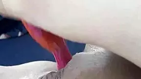 amateur teen 18+ is masturbating with her dildo again 😏🔥