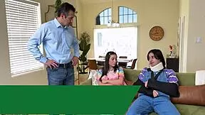 Stepdad Donnie Teaches Amber to Stroke Hard!