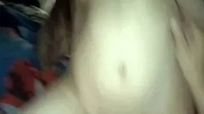 Me Dejan Encargada A Mi Inocente Hermanastra Y Me La Termino Follando Pov