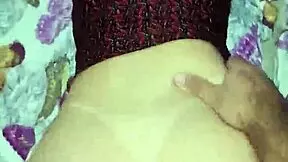 My best friend leaves her husband and spends time with me at the hotel