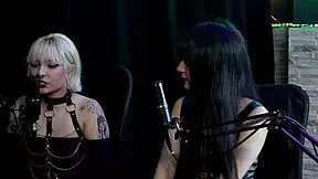 Nath Wolowski tests anal vibrator, leaves home after old job frustration!