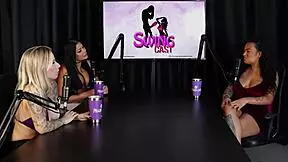 começou com ensaios sensuais tem vontade de fazer com transsexual gostou da inversão achou legal transar na rua e sobre pegar mulher - gaúcha yasmin sheer red