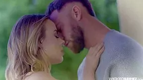 clout at first sight with anna claire clouds fucking hard!