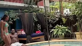 fucking that hot japanese in the pool, cum inside