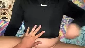 despierto a mi hermanastra para folllarmela