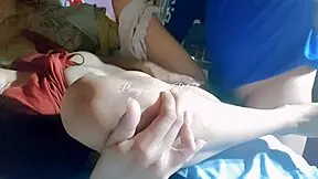 pinay college nagpatikim kay teacher para tumaas ang marka