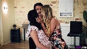 Can naive kylie rocket resist giving her virginity?