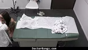 teen seduces doctor to keep medical secrets with blowjob