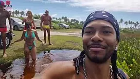 aventura na praia de nudismo acaba todo mundo transando na orgia joao o safado - lunna geek - brinquedo ator 2 - pitbull porn parte 1