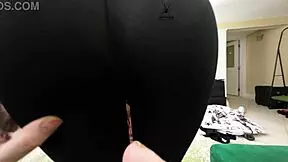 Kit Summers Models Leggings and Awful Shirt