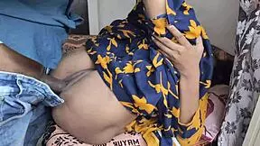 Sexy bhabhi first time talk leads to outdoor fuck in Hindi audio