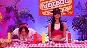dkye gets her strapon wet at hotdog eating contest